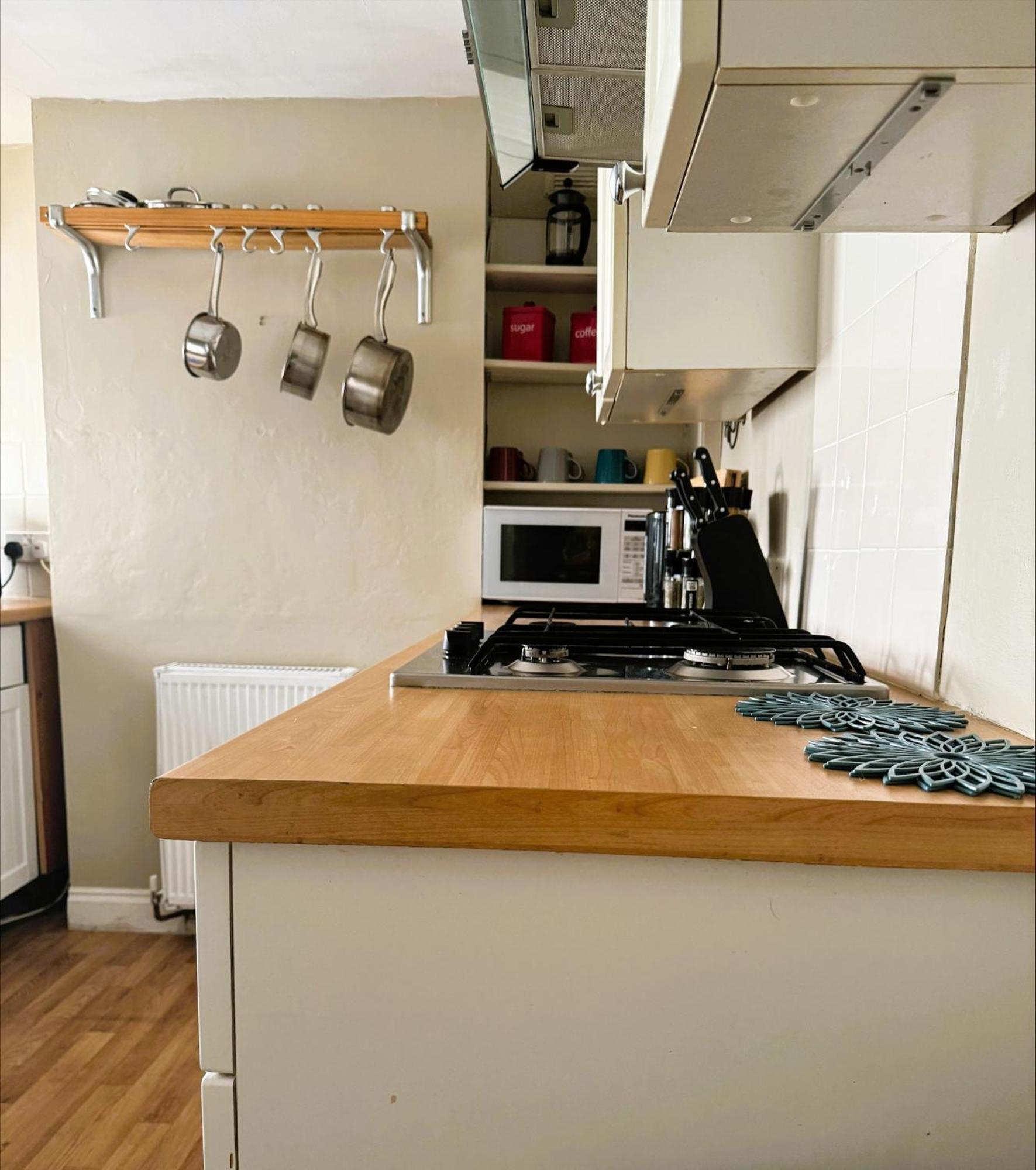 Beautiful Townhouse Next To Royal Victoria Park And Botanical Gardens Within Easy Walking Distance To Bath City Centre Dış mekan fotoğraf